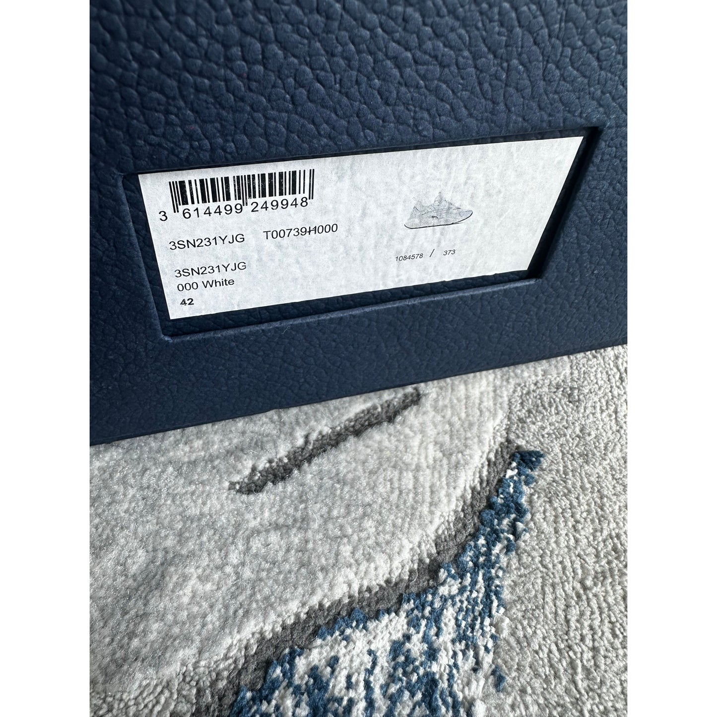 Dior B22 White Grey Reflective