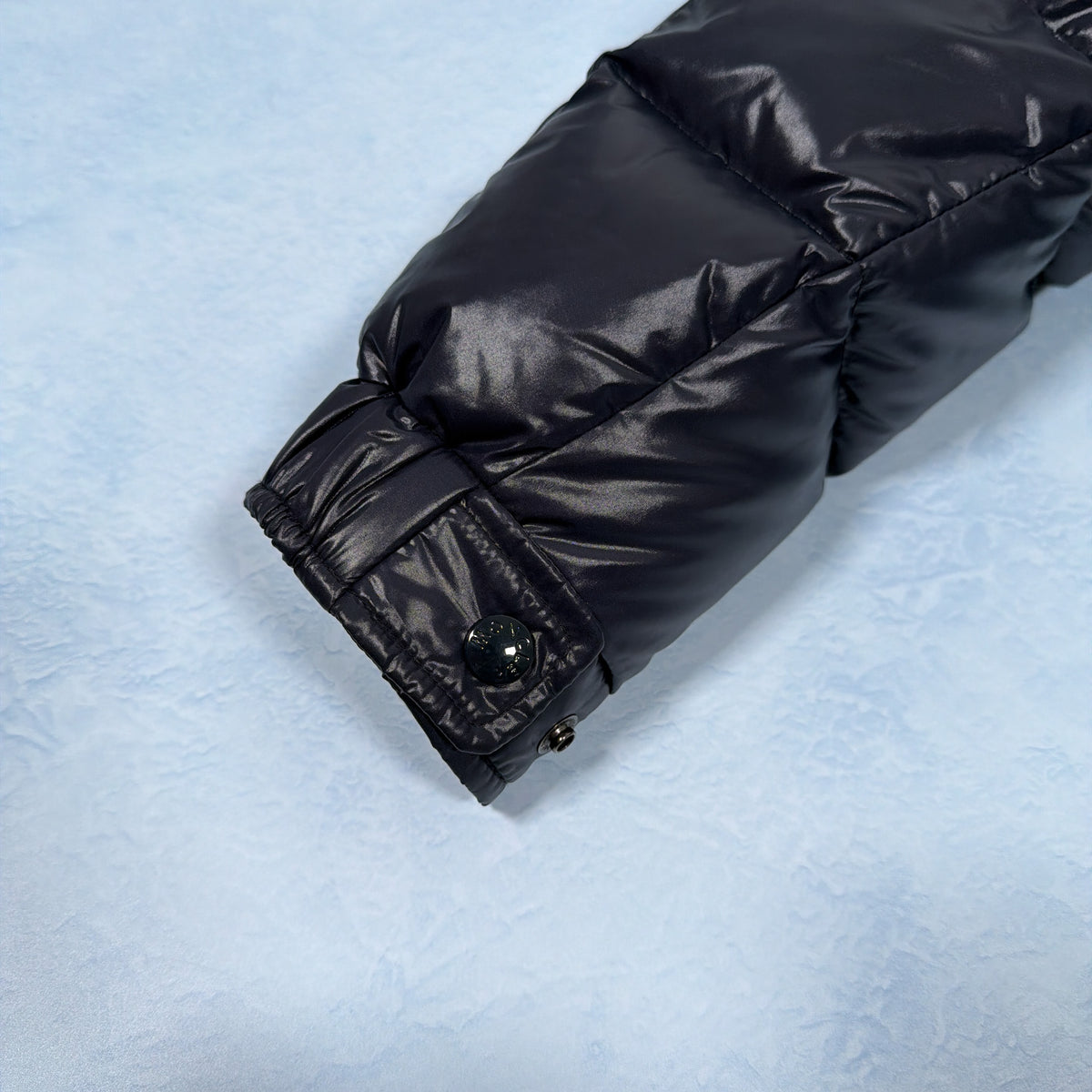 Maya Down Jacket - Navy S/M (Pre Owned) | Moncler
