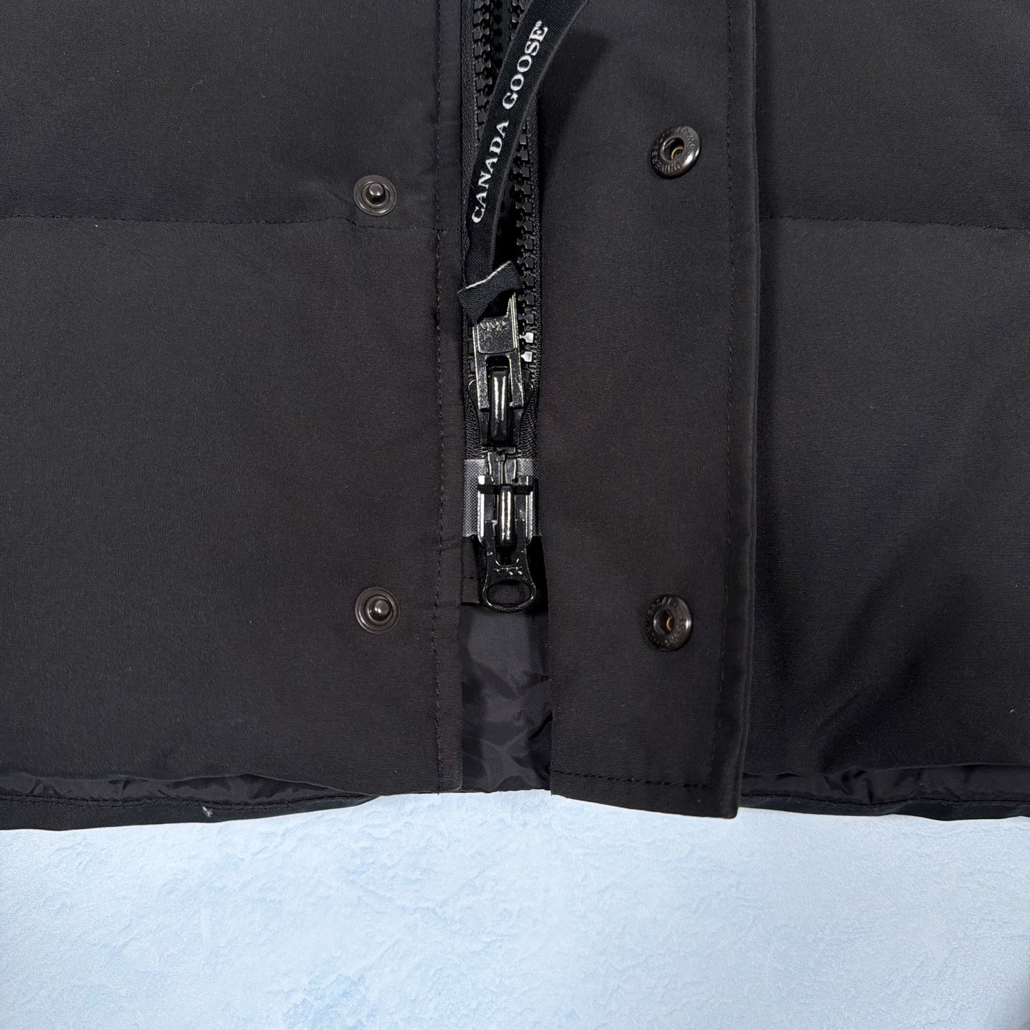 Wyndham Parka Heritage - Black M Fusion (Pre Owned) | Canada Goose