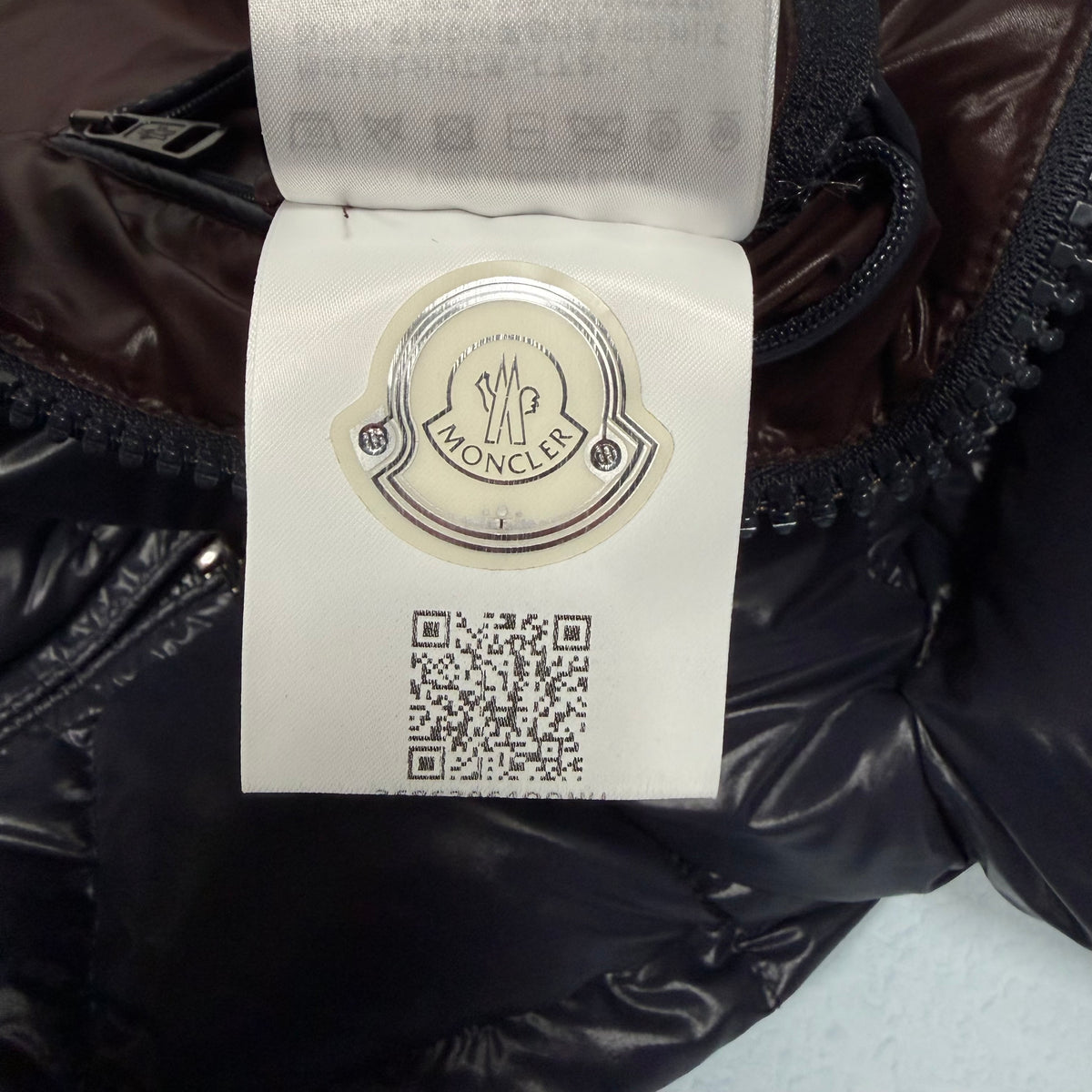Maya Down Jacket - Navy S/M (Pre Owned) | Moncler