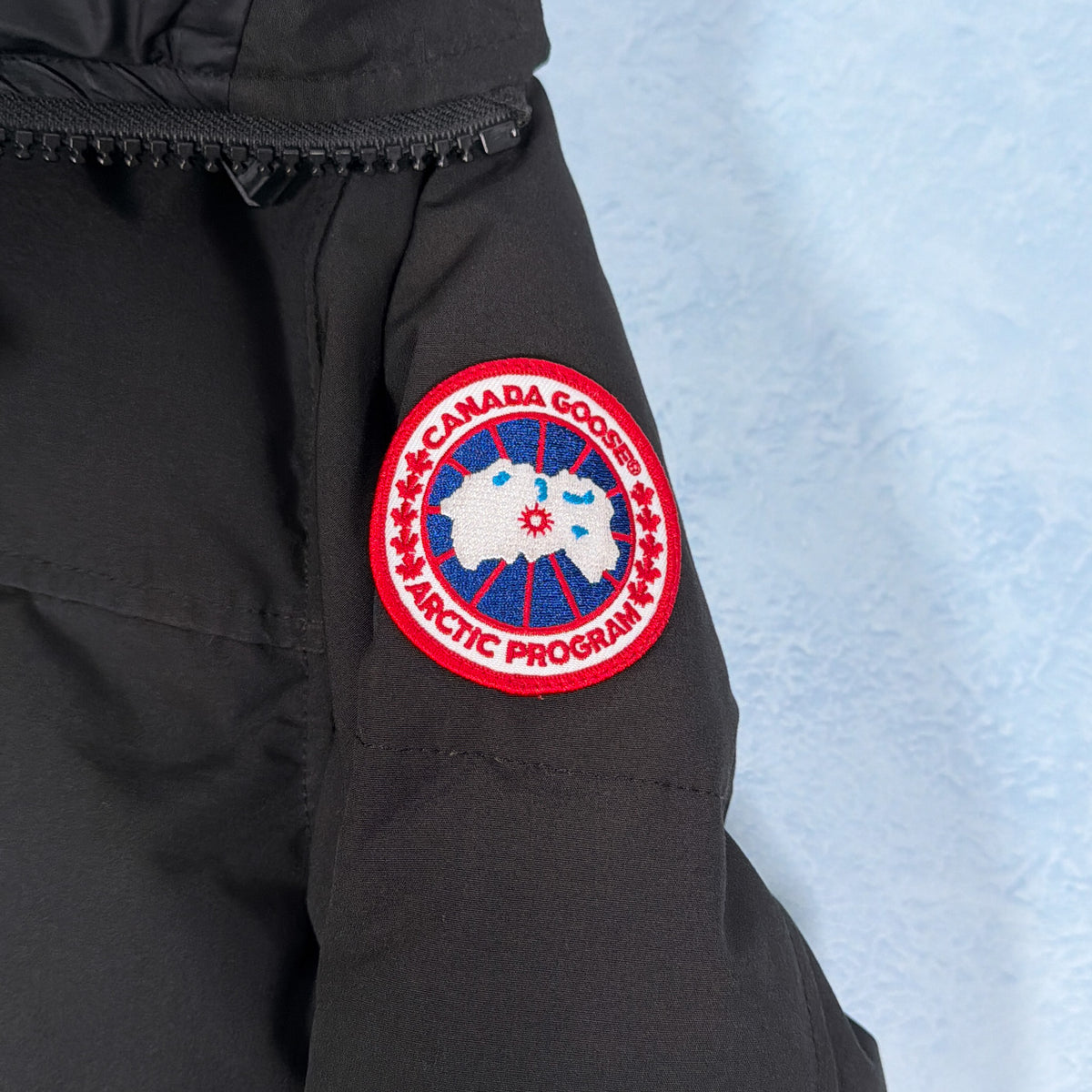 MacMillan Parka - Black Medium Fusion (Pre Owned) | Canada Goose (Copy)