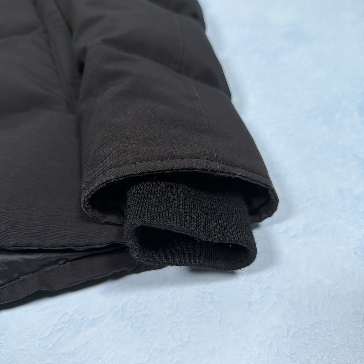 Wyndham Parka Heritage Black Label - Black XS (Pre Owned) | Canada Goose