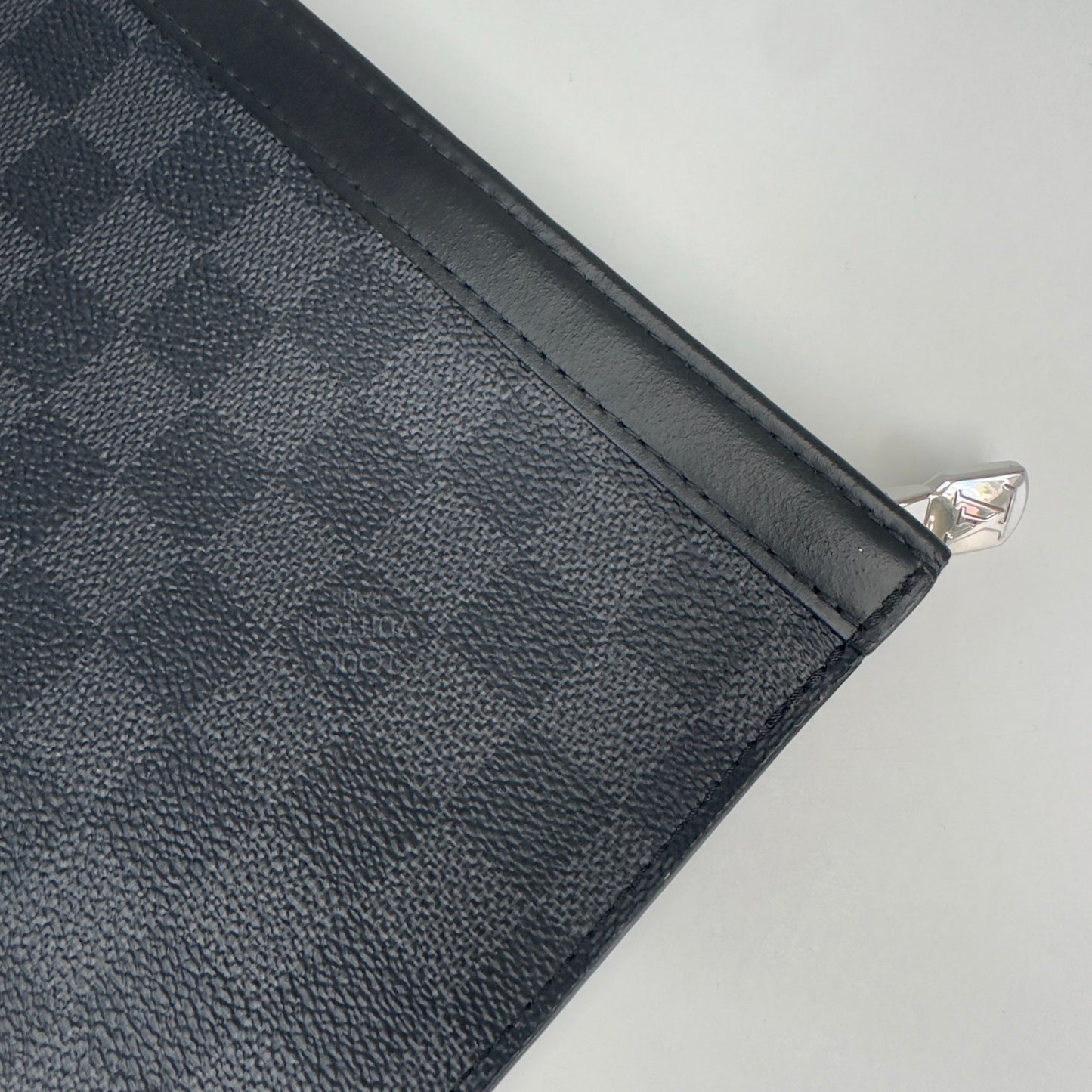 Louis Vuitton Pochette Voyage