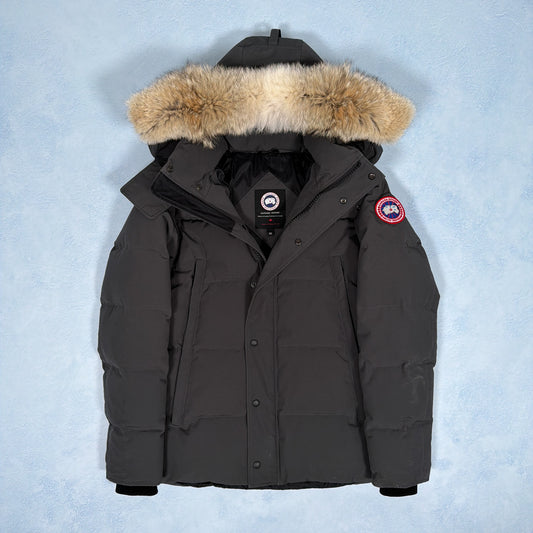 Wyndham Parka Heritage - Graphite Medium (Pre Owned) | Canada Goose (Copy)