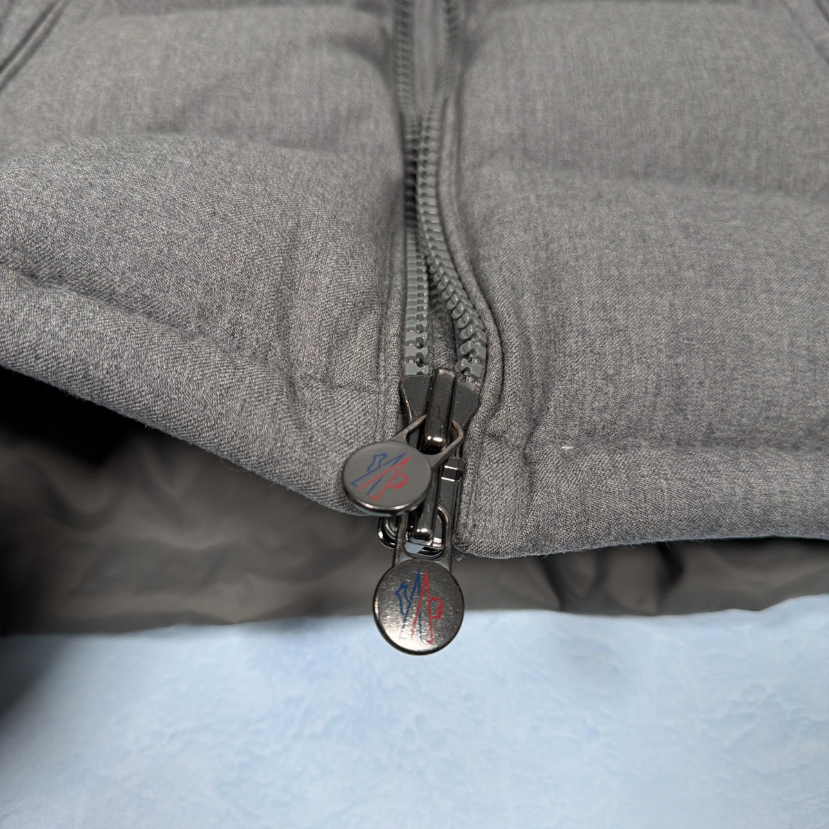 Montgenevre Down Jacket - Grey S/M (Pre Owned) | Moncler