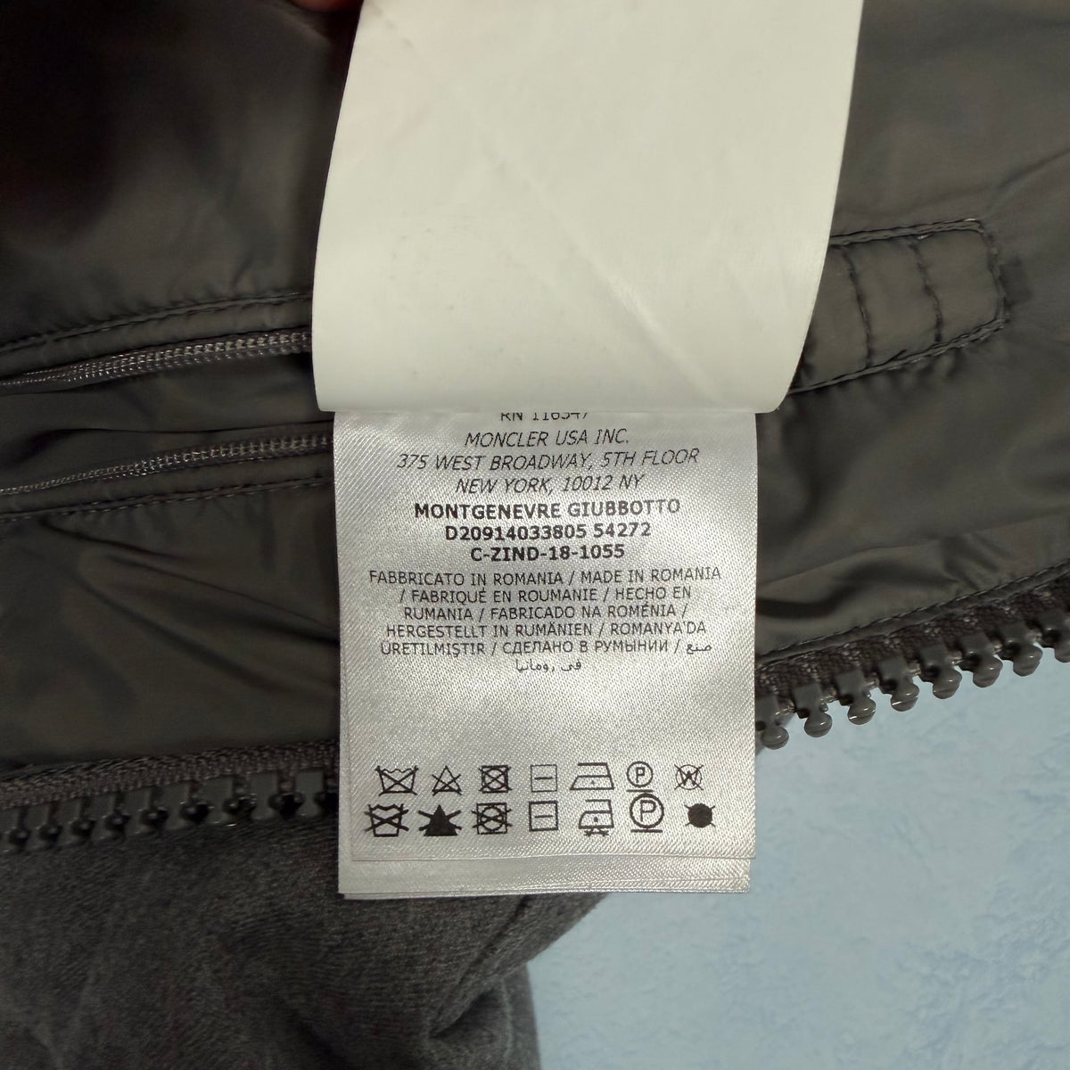 Montgenevre Down Jacket - Grey S/M (Pre Owned) | Moncler