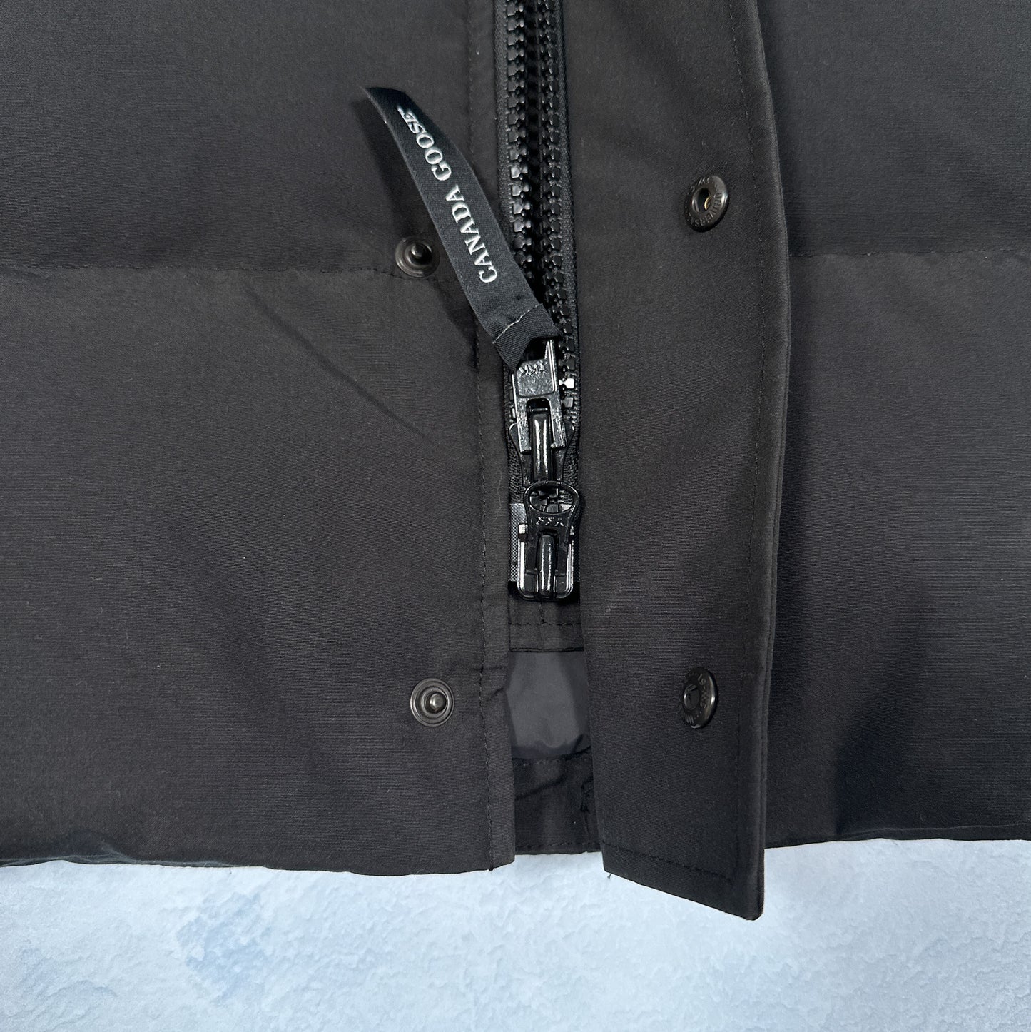 Wyndham Parka Heritage - Black L Fusion (Pre Owned) | Canada Goose