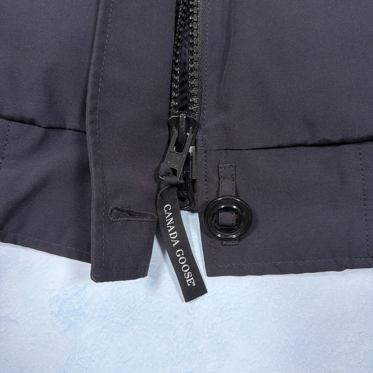 Chilliwack Bomber Heritage - Navy M (Pre Owned) | Canada Goose