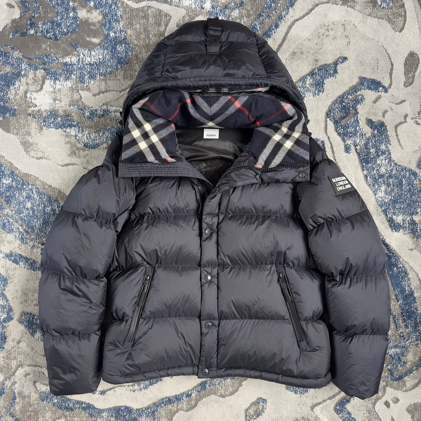 Burberry Lockwell Puffer