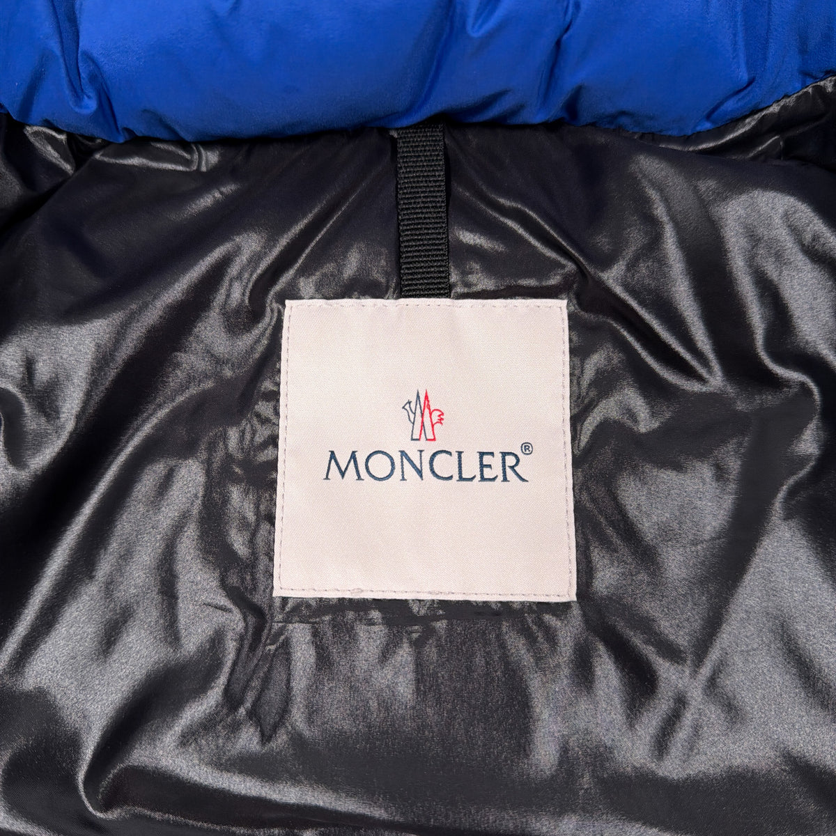 Wilms Down Jacket Black Badge - Blue Small (Pre-Owned) | Moncler