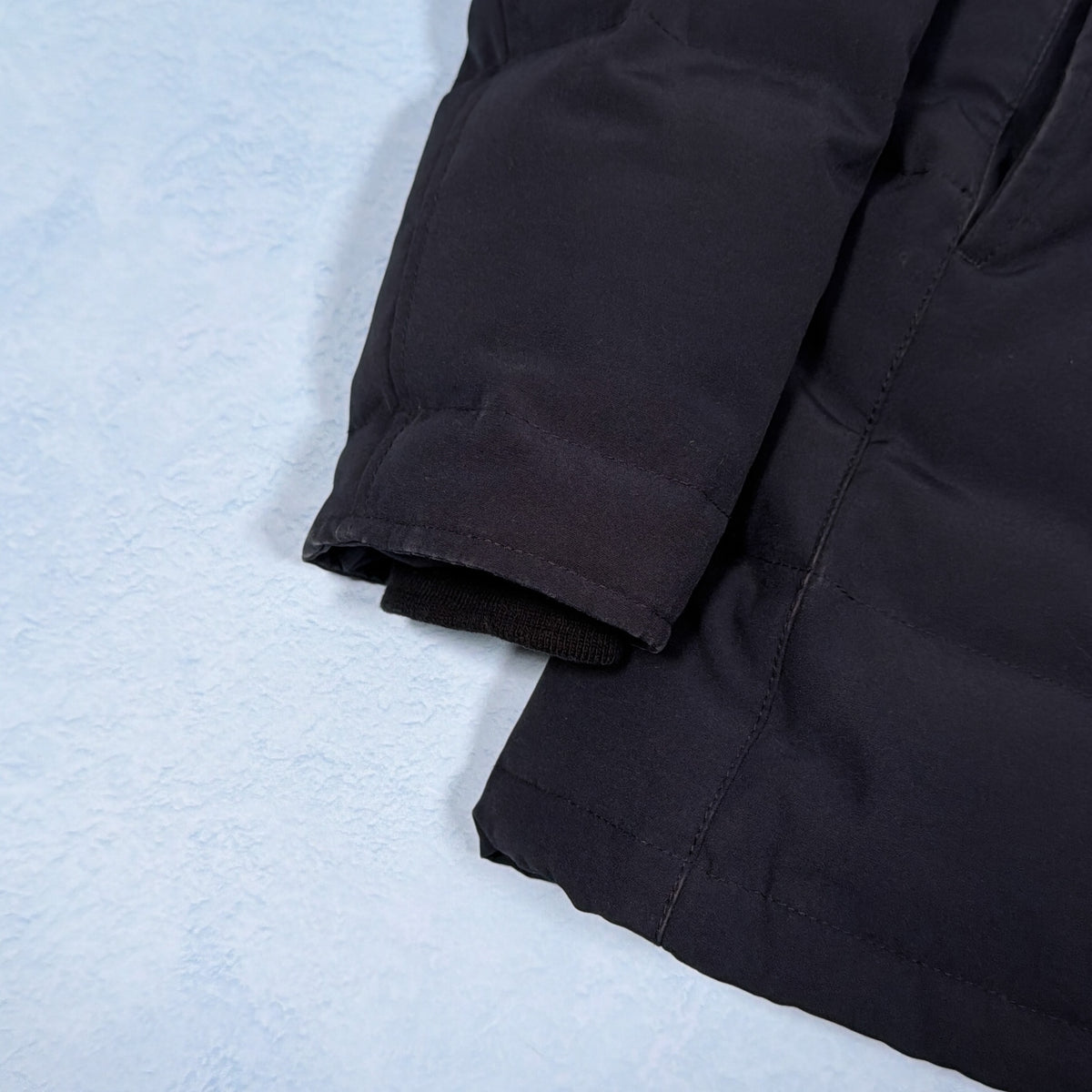 Belleville Parka Heritage - Navy M (Pre Owned) | Canada Goose