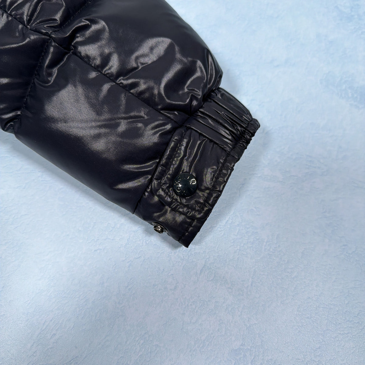 Maya Down Jacket - Navy S/M (Pre Owned) | Moncler