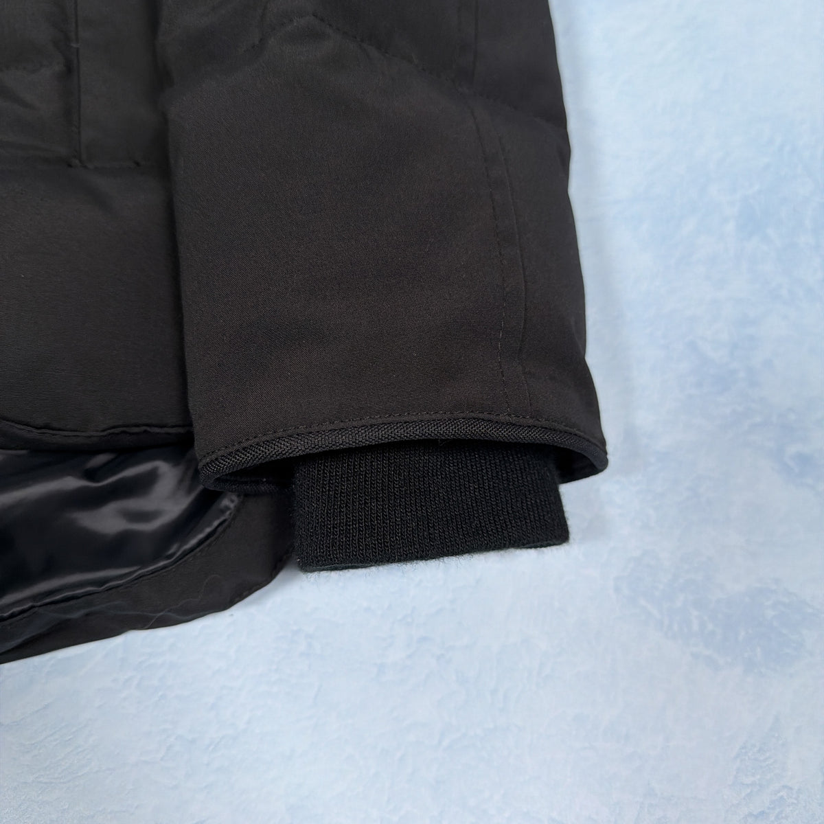 MacMillan Parka - Black Medium Black Label (Pre Owned) | Canada Goose