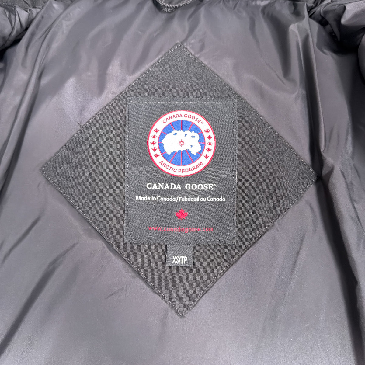 Wyndham Parka Heritage - Black XS (Pre Owned) | Canada Goose