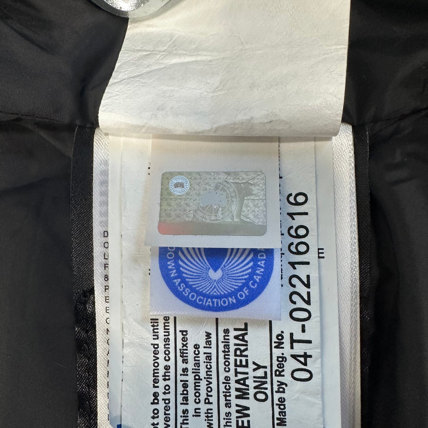 Wyndham Parka Heritage - Black L (Pre Owned) | Canada Goose
