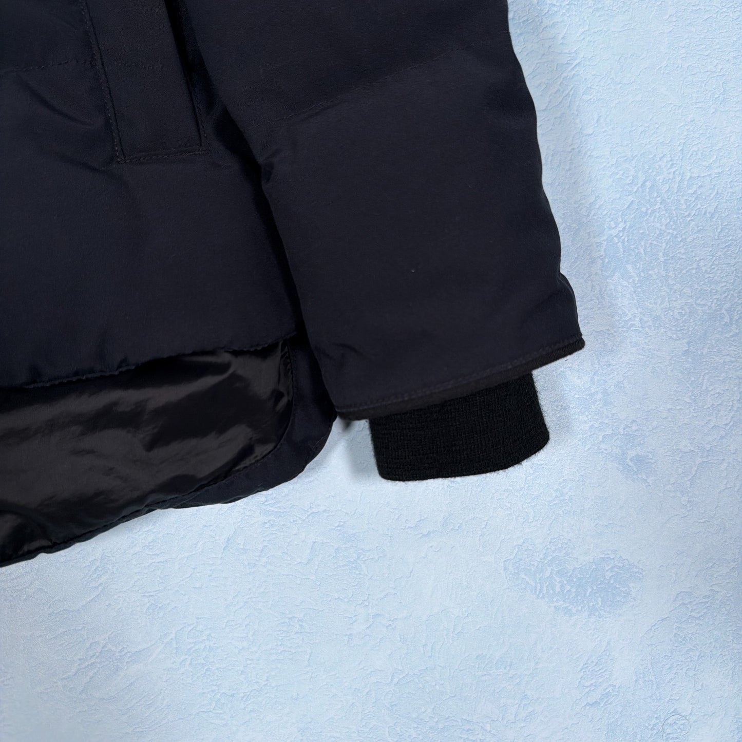 MacMillan Parka - Navy S Black Label (Pre Owned) | Canada Goose