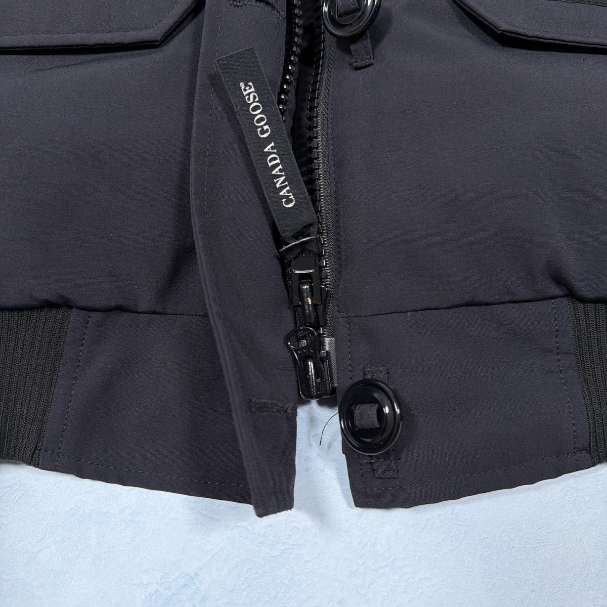 Chilliwack Bomber Heritage - Navy M (Pre Owned) | Canada Goose