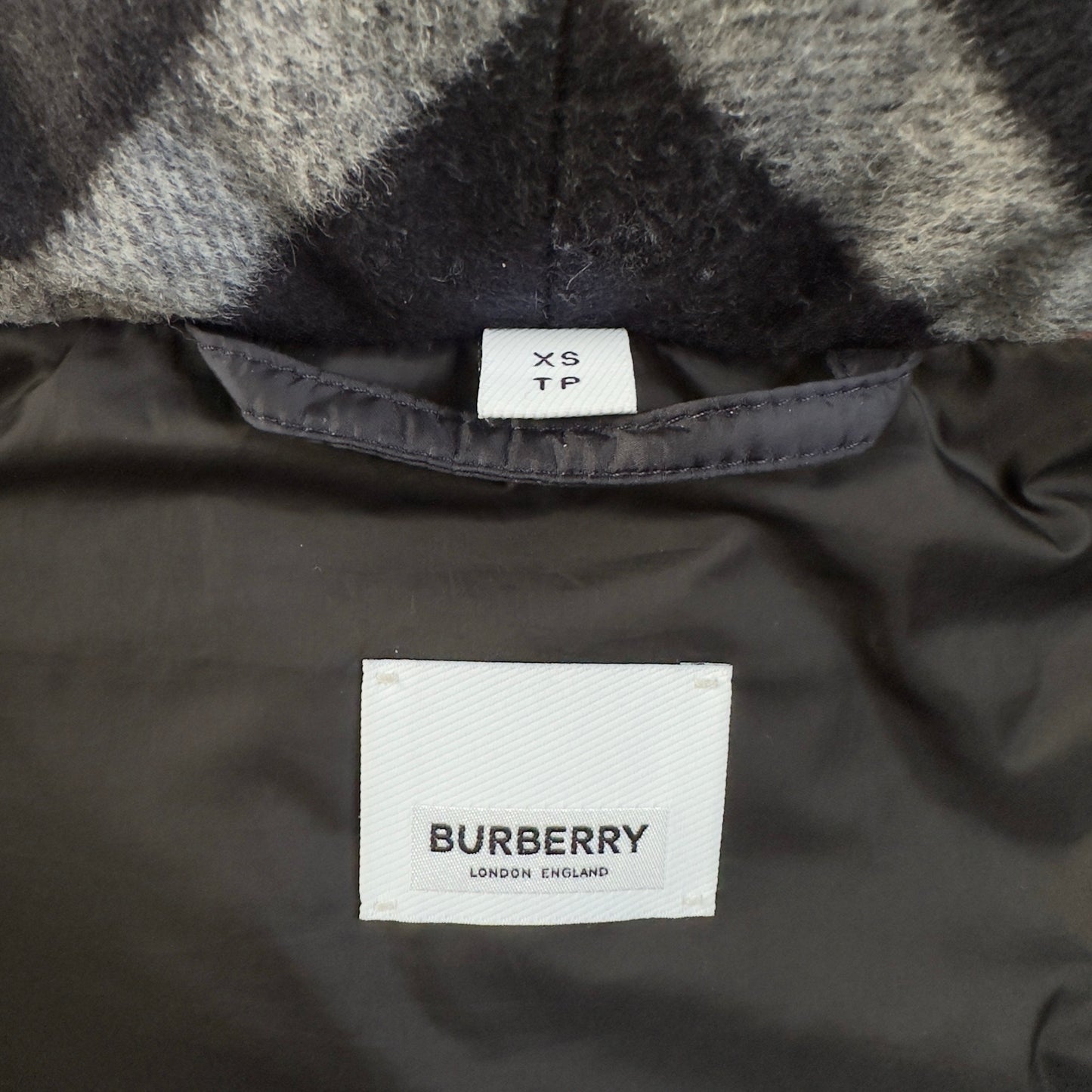 Burberry Lockwell Puffer / Gilet