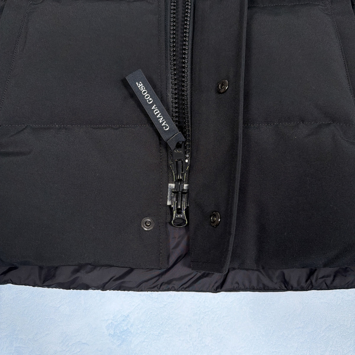 Wyndham Parka Heritage - Black XS (Pre Owned) | Canada Goose