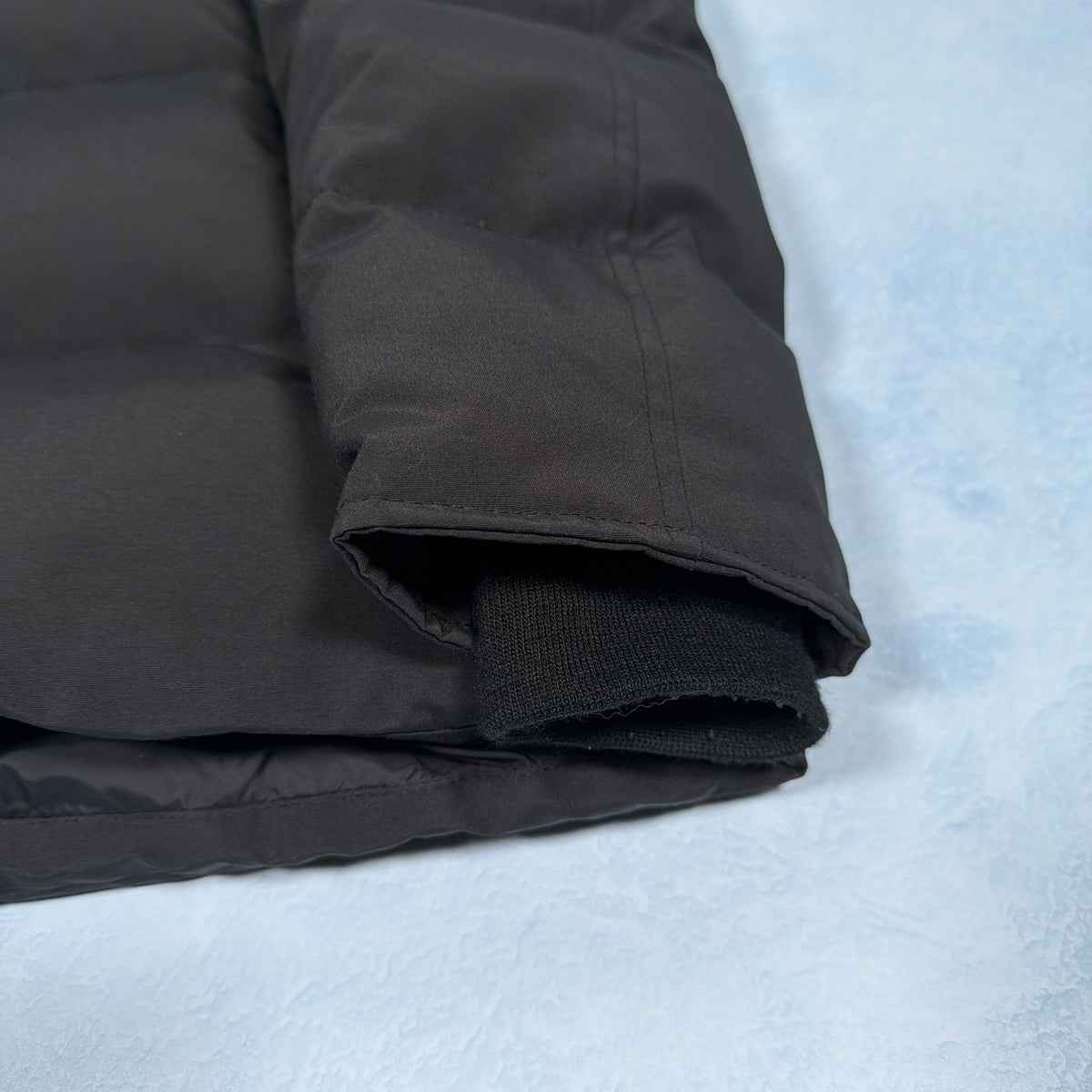 Wyndham Parka Heritage - Black XL (Pre Owned) | Canada Goose