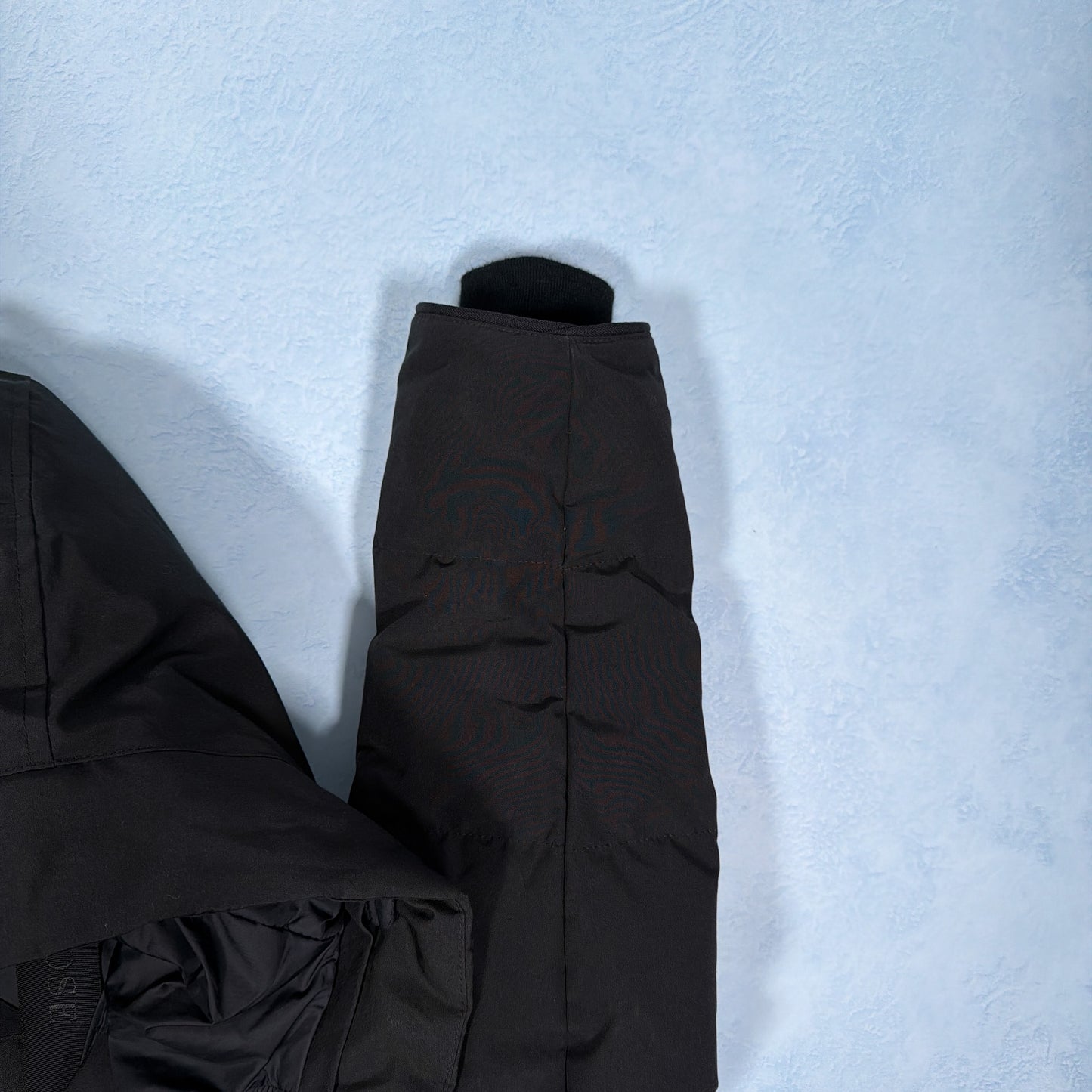 MacMillan Parka - Black M Black Label (Pre Owned) | Canada Goose