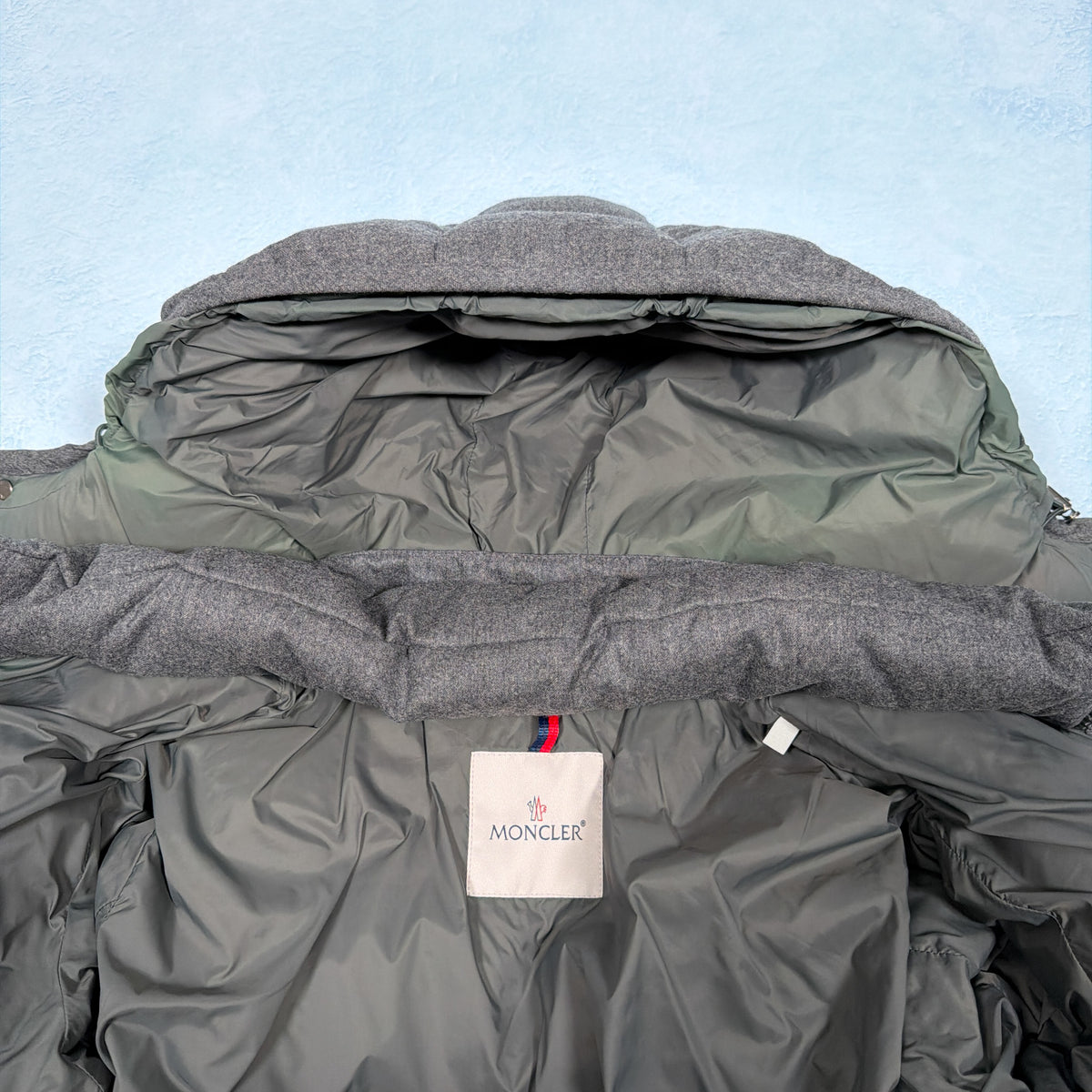 Montgenevre Down Jacket - Grey S/M (Pre Owned) | Moncler
