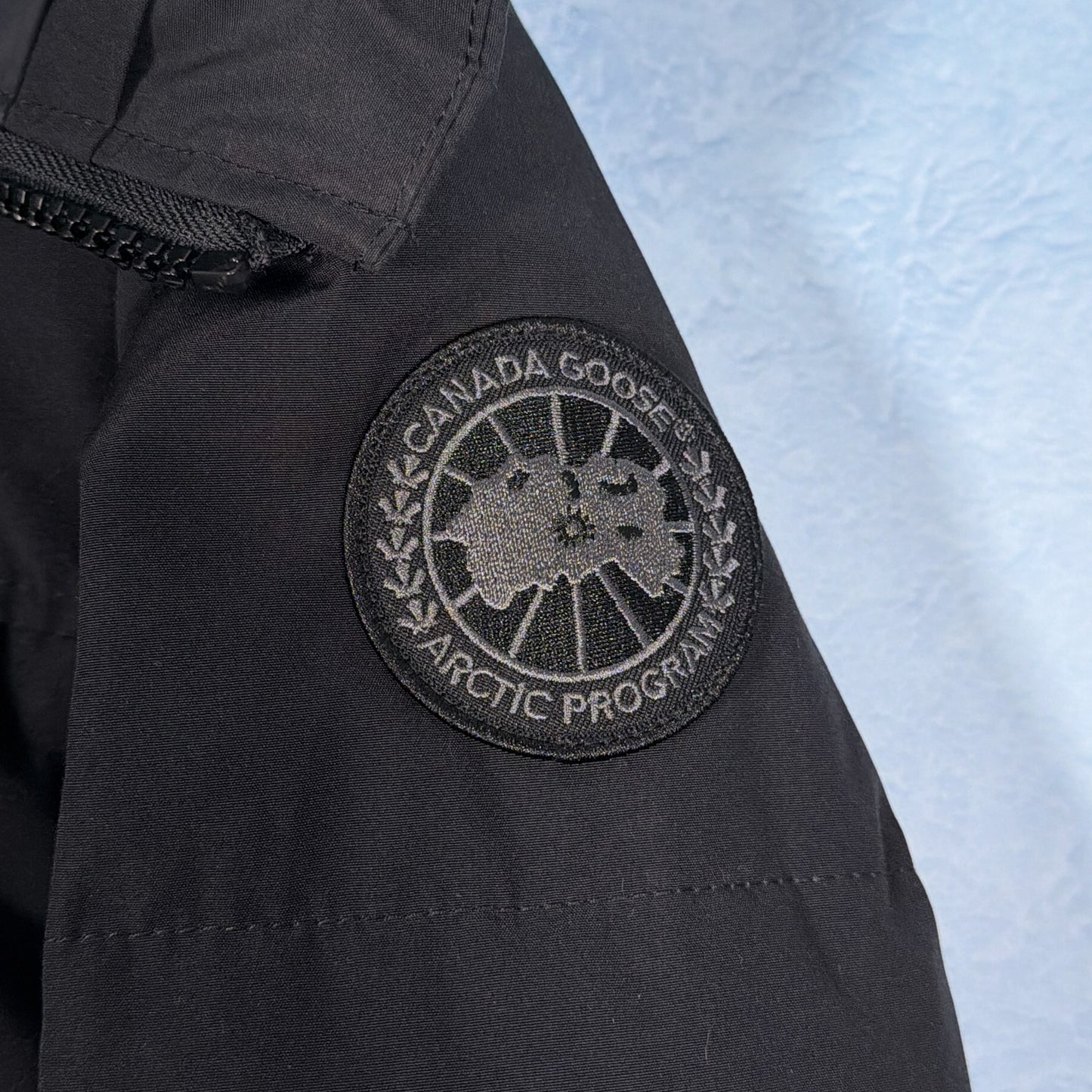 MacMillan Parka - Black M Black Label (Pre Owned) | Canada Goose