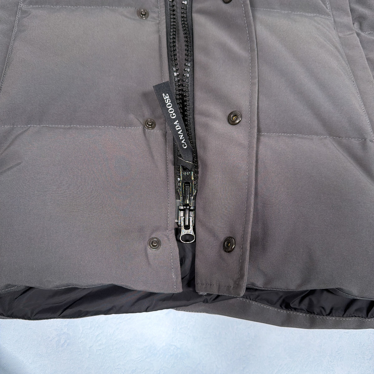 Wyndham Parka Heritage - Graphite M Fusion (Pre Owned) | Canada Goose