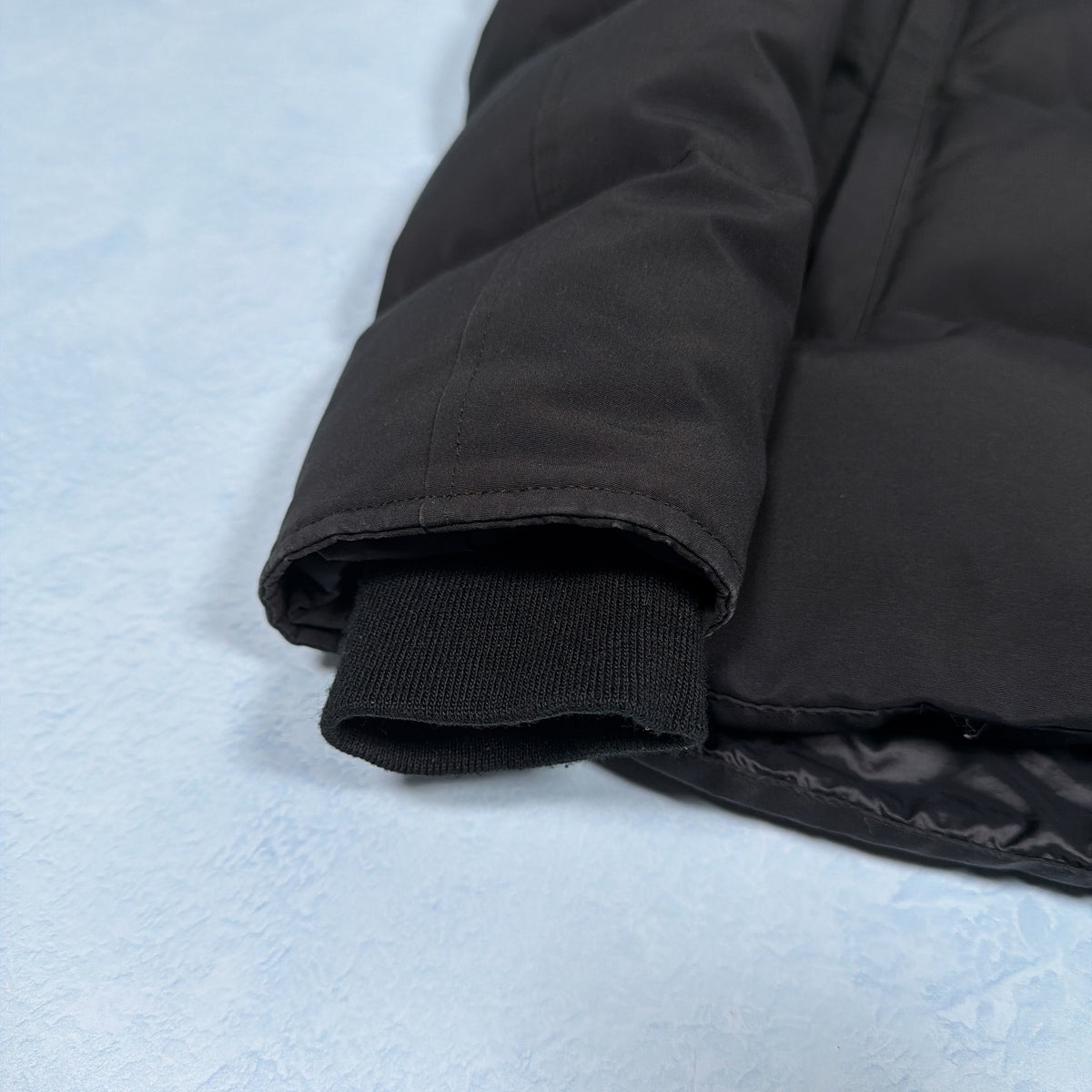 Wyndham Parka Heritage Black Label - Black XS (Pre Owned) | Canada Goose