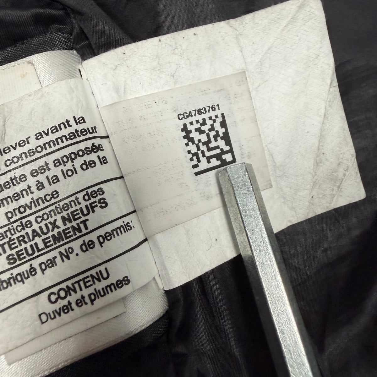 Shelburne Parka Heritage - Navy Black Label Medium (Pre Owned) | Canada Goose