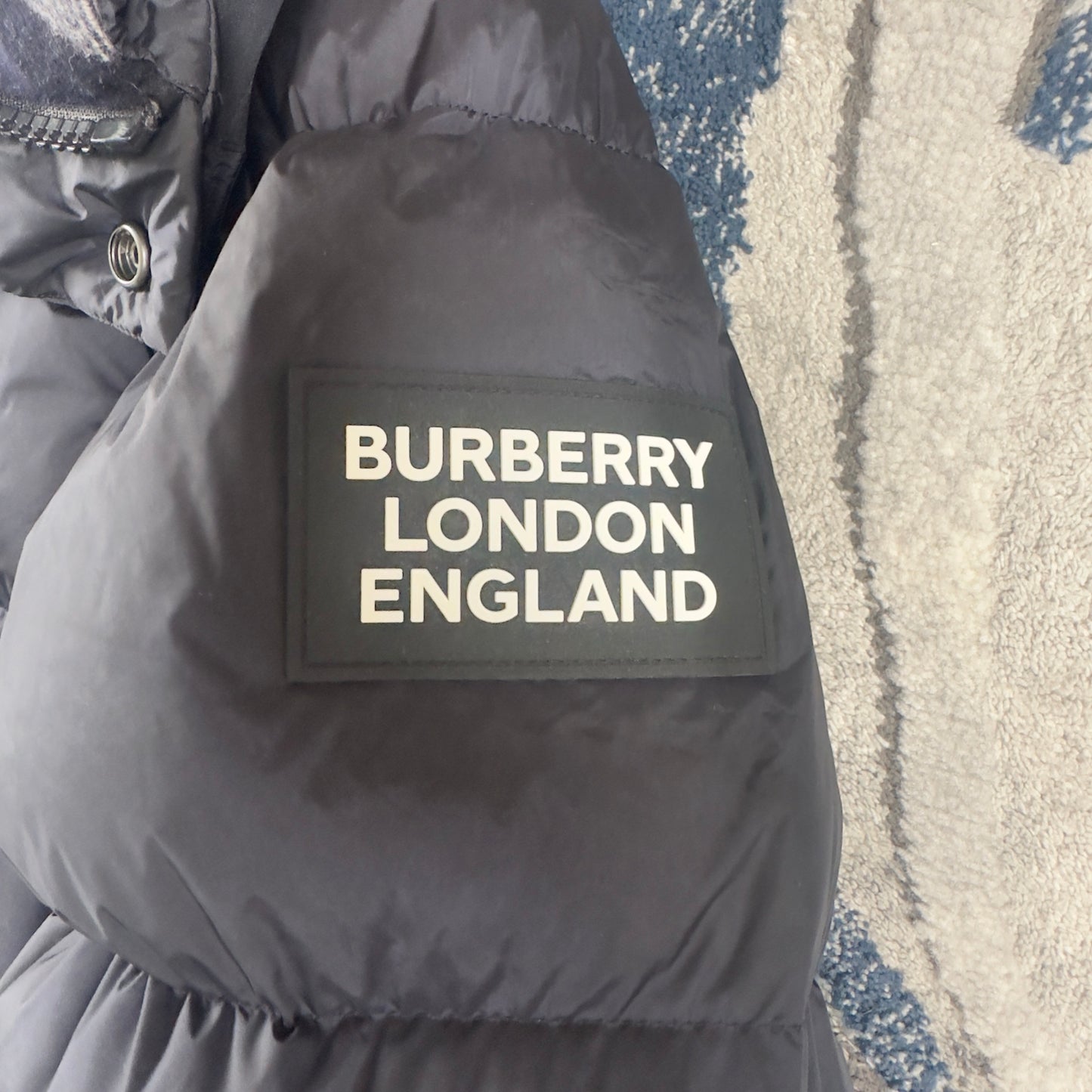 Burberry Lockwell Puffer