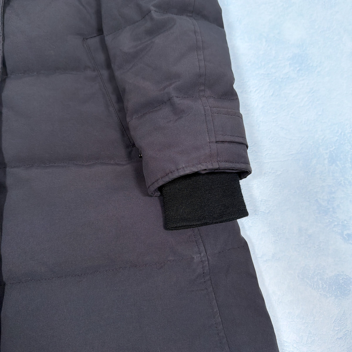 Shelburne Parka Heritage - Navy Black Label Medium (Pre Owned) | Canada Goose