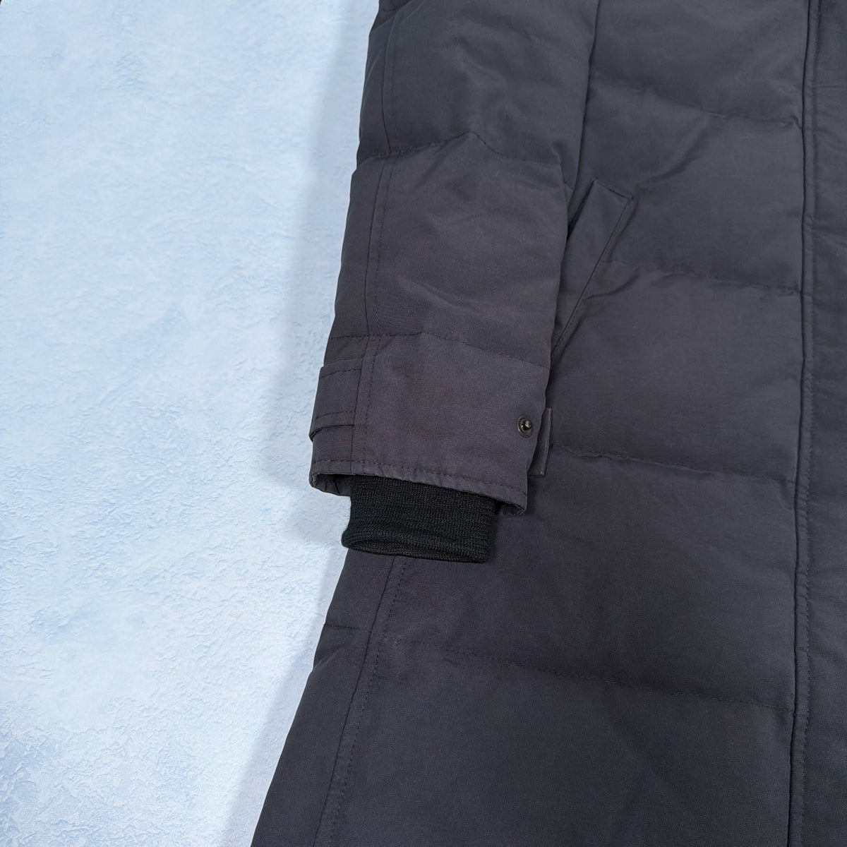 Shelburne Parka Heritage - Navy Black Label Medium (Pre Owned) | Canada Goose