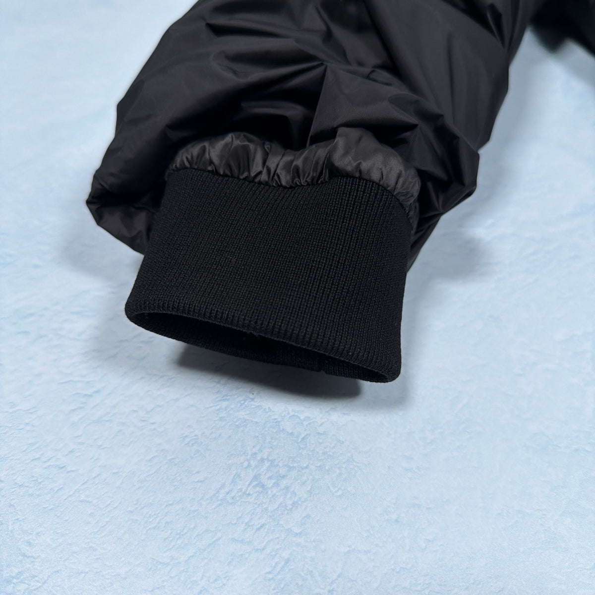 Lockwell Puffer / Gilet - Black Medium (Pre Owned) | Burberry
