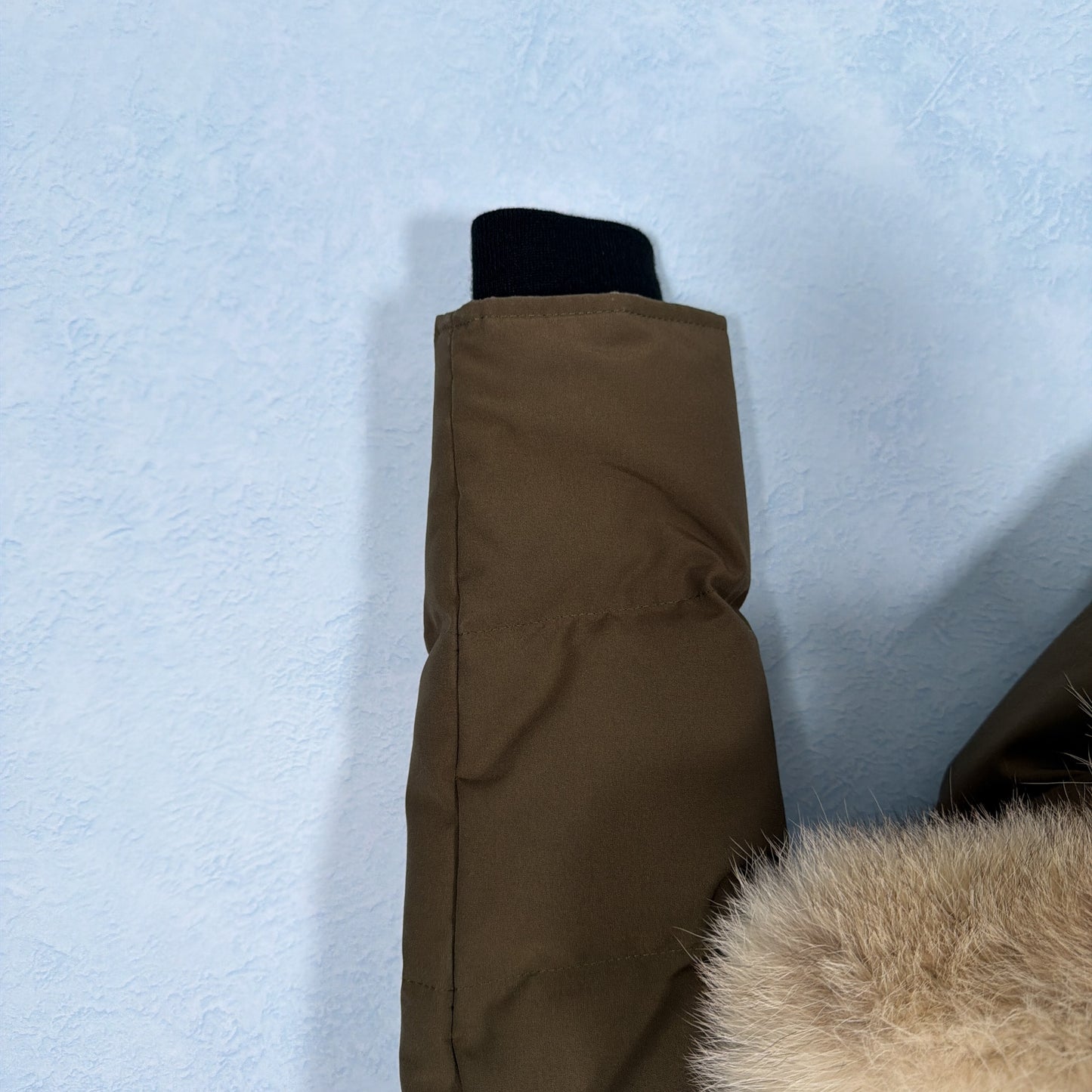 Wyndham Parka Heritage - Khaki M Fusion (Pre Owned) | Canada Goose