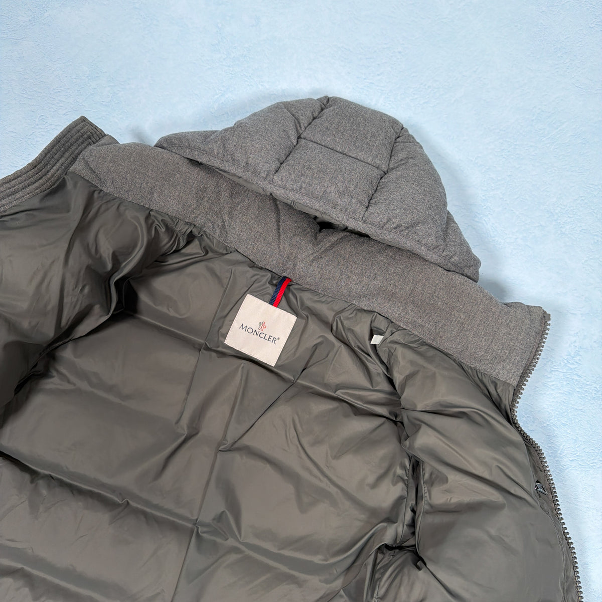 Montgenevre Down Jacket - Grey S/M (Pre Owned) | Moncler