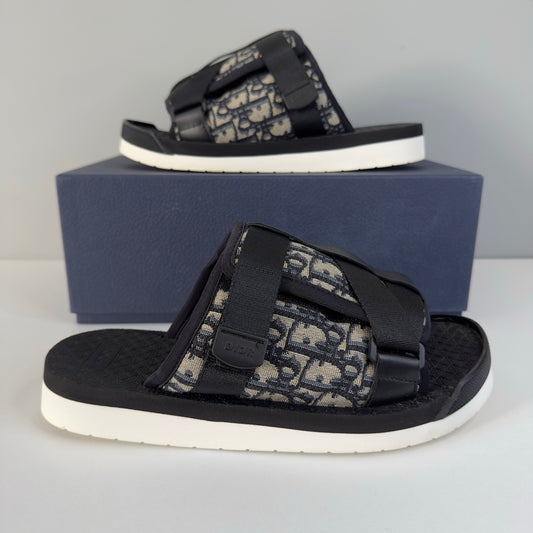 Dior Alpha Sliders