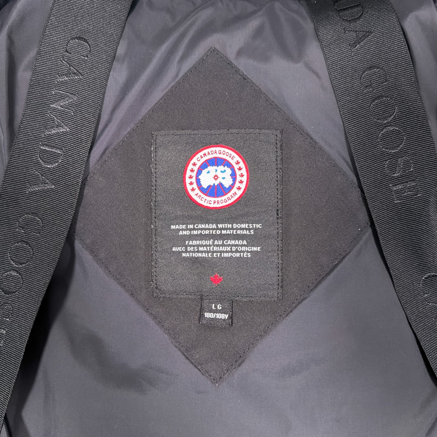 Wyndham Parka - Black Large (Pre Owned) | Canada Goose