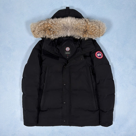 Wyndham Parka - Black Large (Pre Owned) | Canada Goose