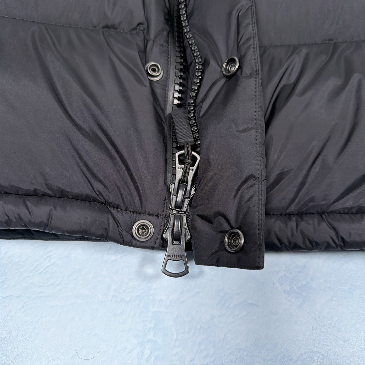 Lockwell Puffer / Gilet - Black Medium (Pre Owned) | Burberry