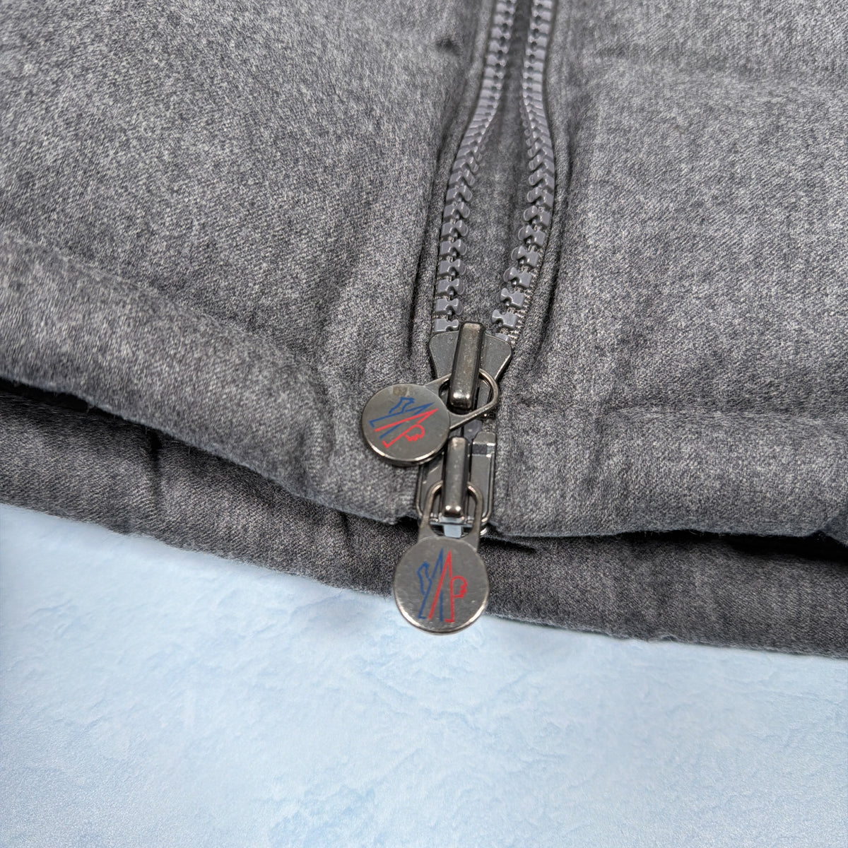 Montgenevre Down Jacket - Grey S/M (Pre Owned) | Moncler