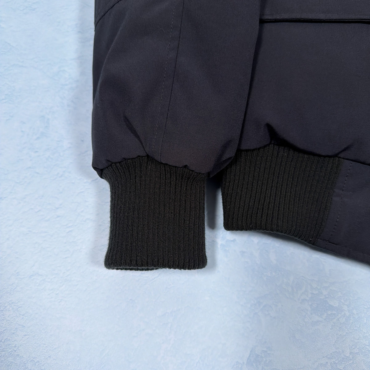 Chilliwack Bomber Heritage - Navy M (Pre Owned) | Canada Goose