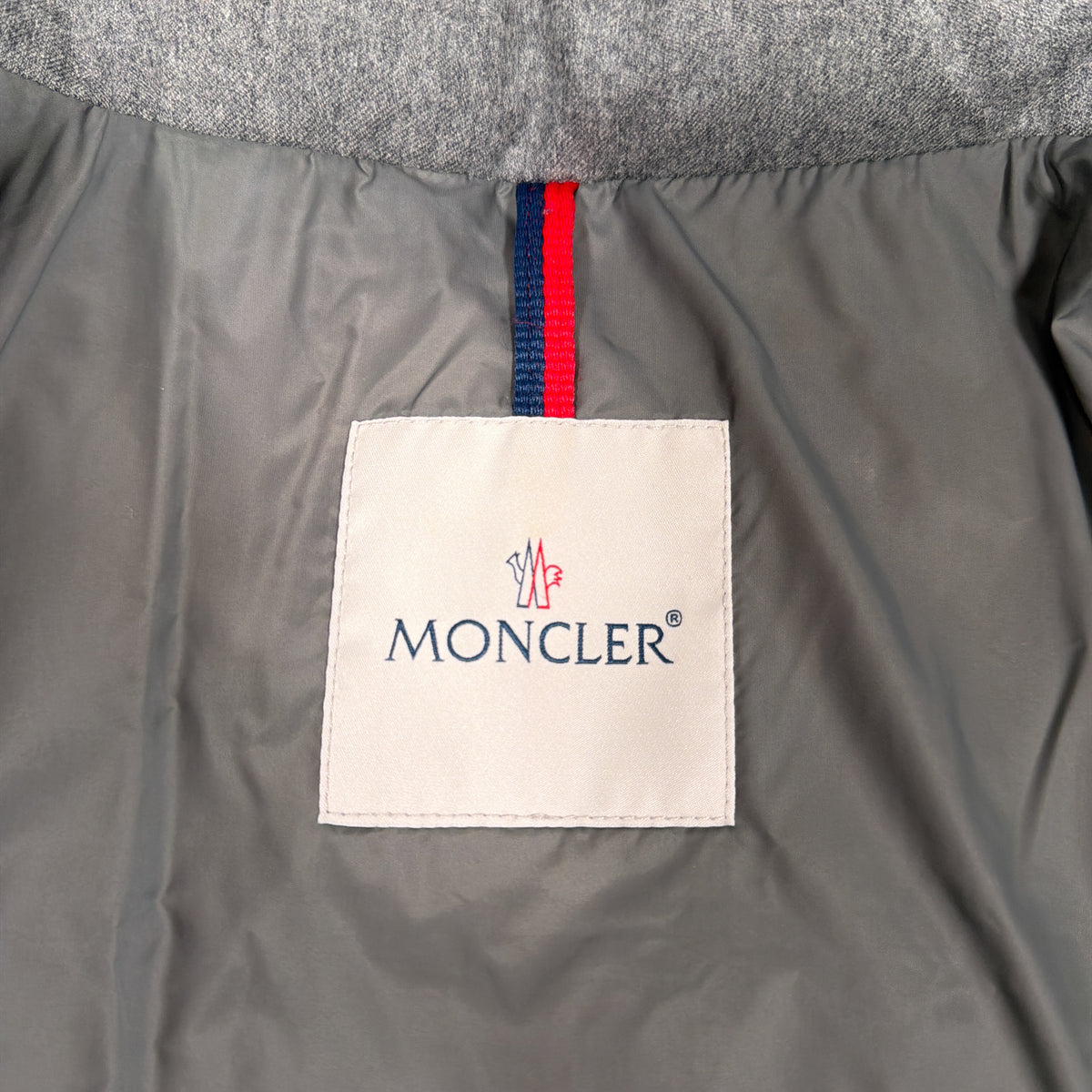 Montgenevre Down Jacket - Grey S/M (Pre Owned) | Moncler