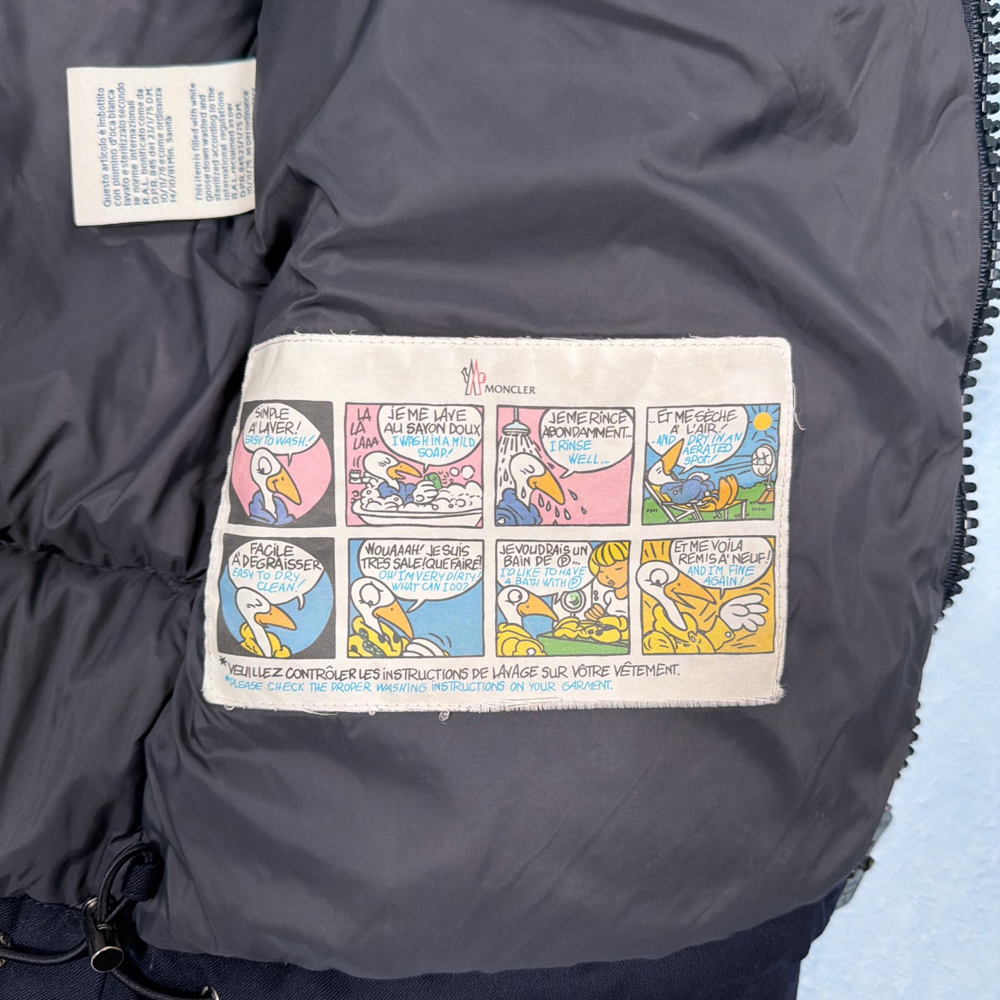 Montgenevre Down Jacket - Navy XS (Pre Owned) | Moncler