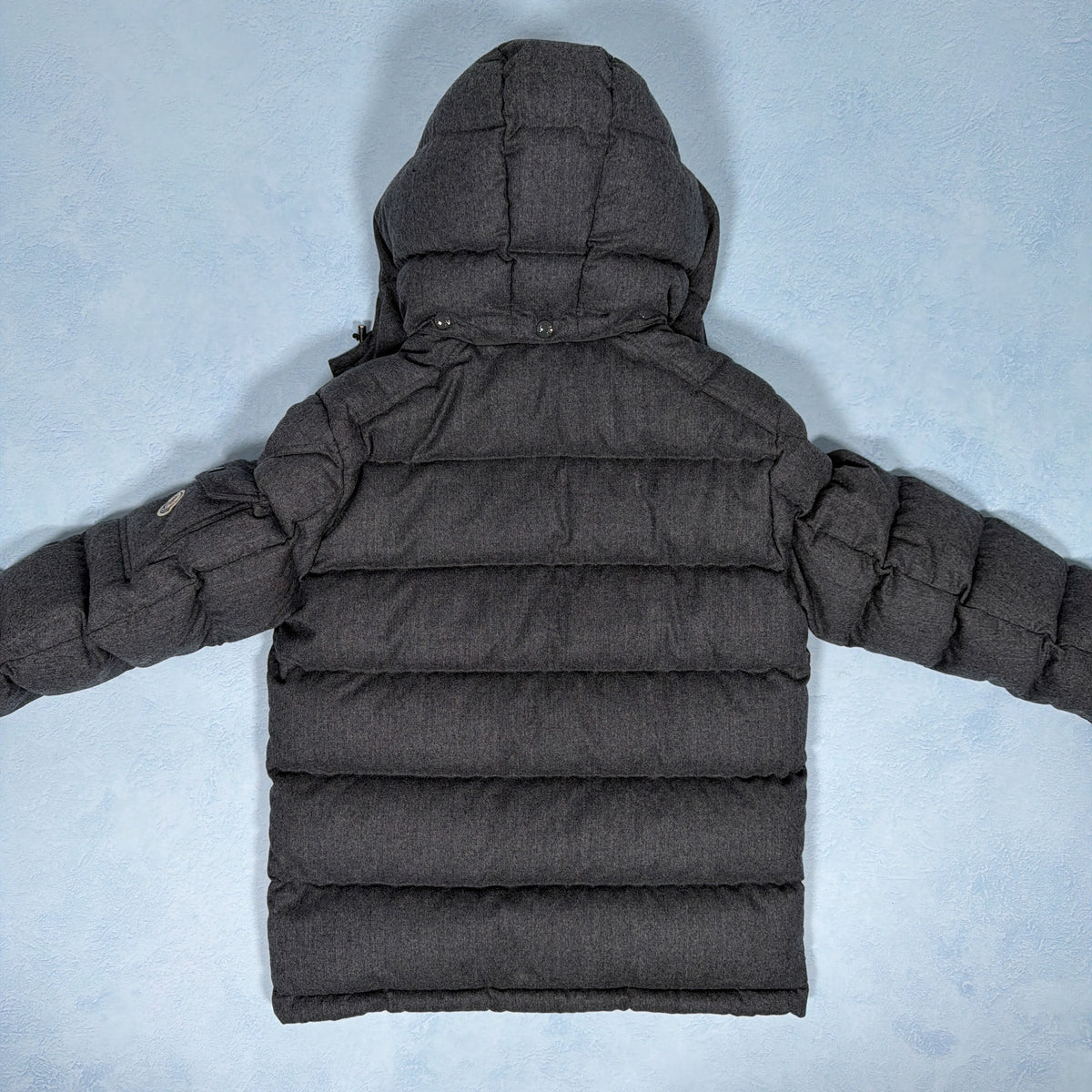Montgenevre Down Jacket - Grey S/M (Pre Owned) | Moncler